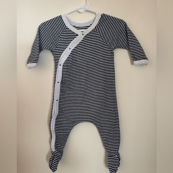 Burt's Bees Baby Other - Burt’s Bees Baby Sleeper, Size 3-6 Months